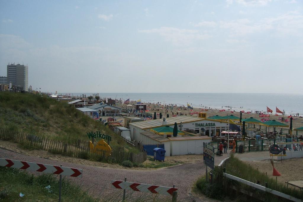 Zandvoort Central Apartment Rum bild